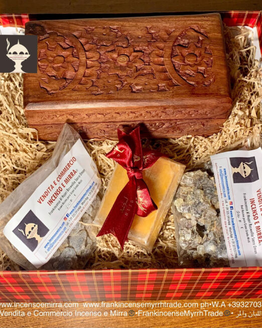 Gift box with frankincense and handmade products from Oman.