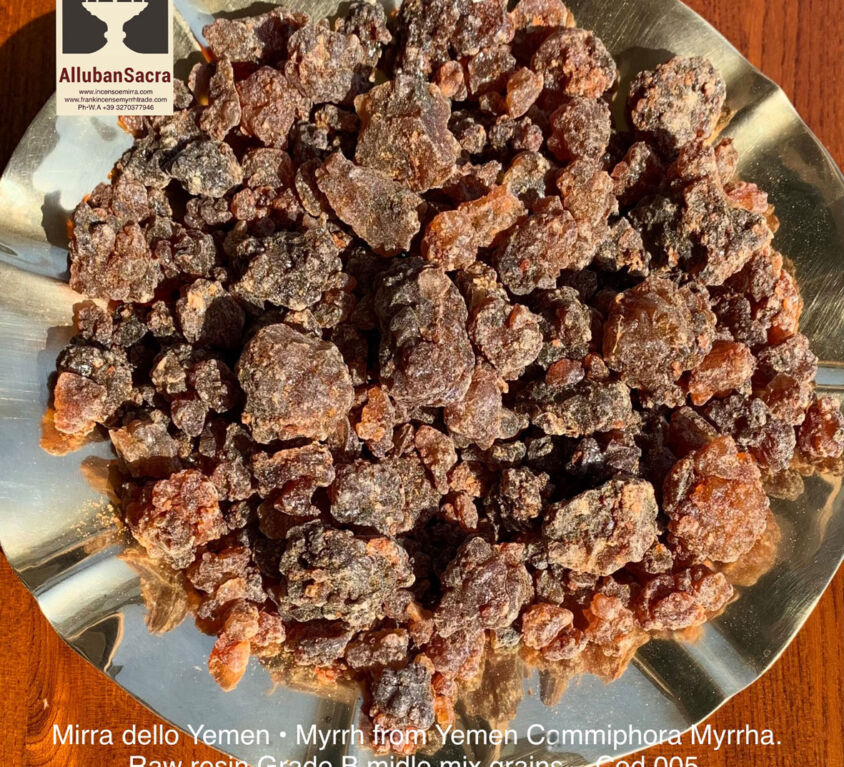 Myrrh Raw Resin from Yemen Grade B Middle mix grains, Natural Yemeni Commiphora Myrrha.